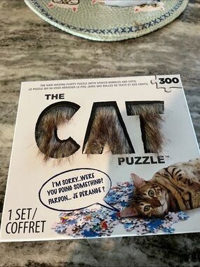 The Cat Puzzle - Furry Brown Cat 300-Piece Puzzle